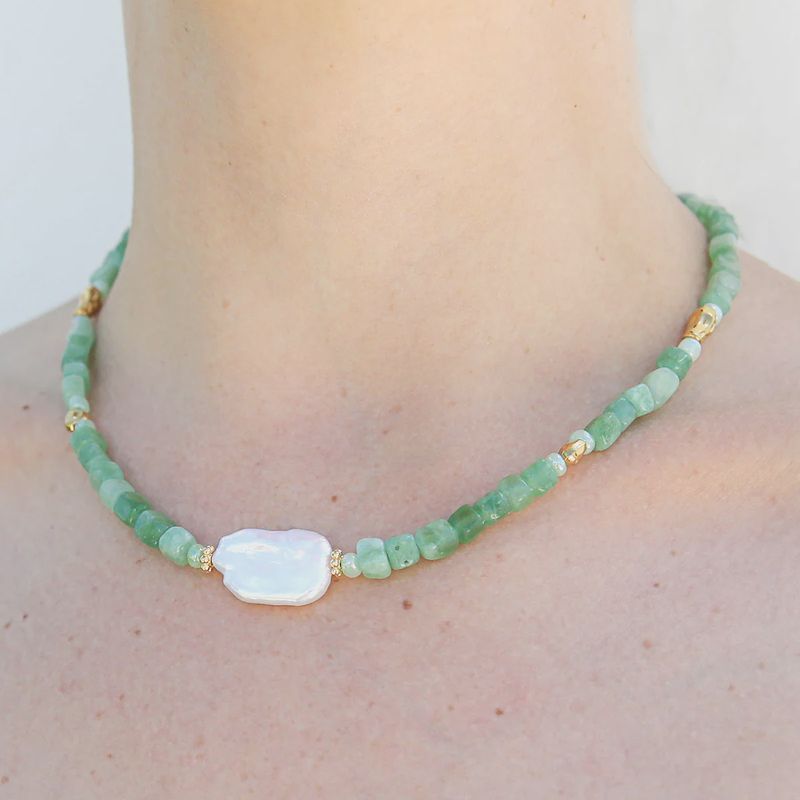 Moss Pearl Necklace
