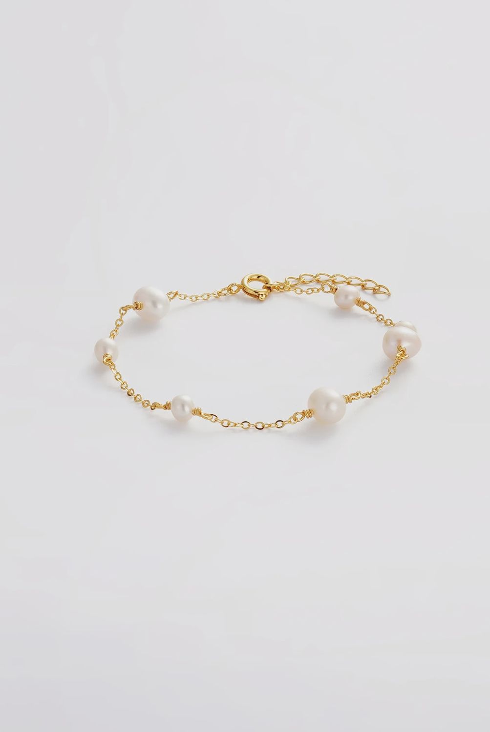 Luna Pearl Bracelet