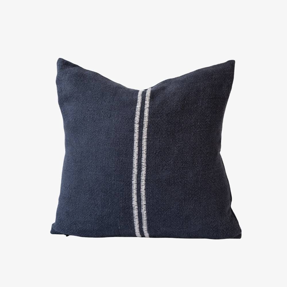 Orion Midnight/White 50x50