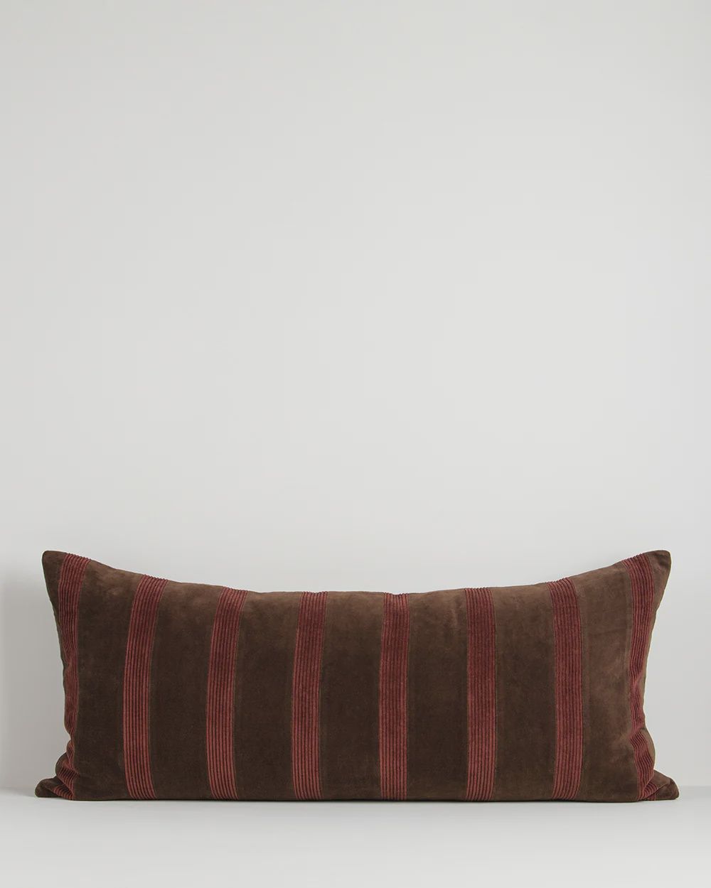 Huxley Chocolate/Cherry