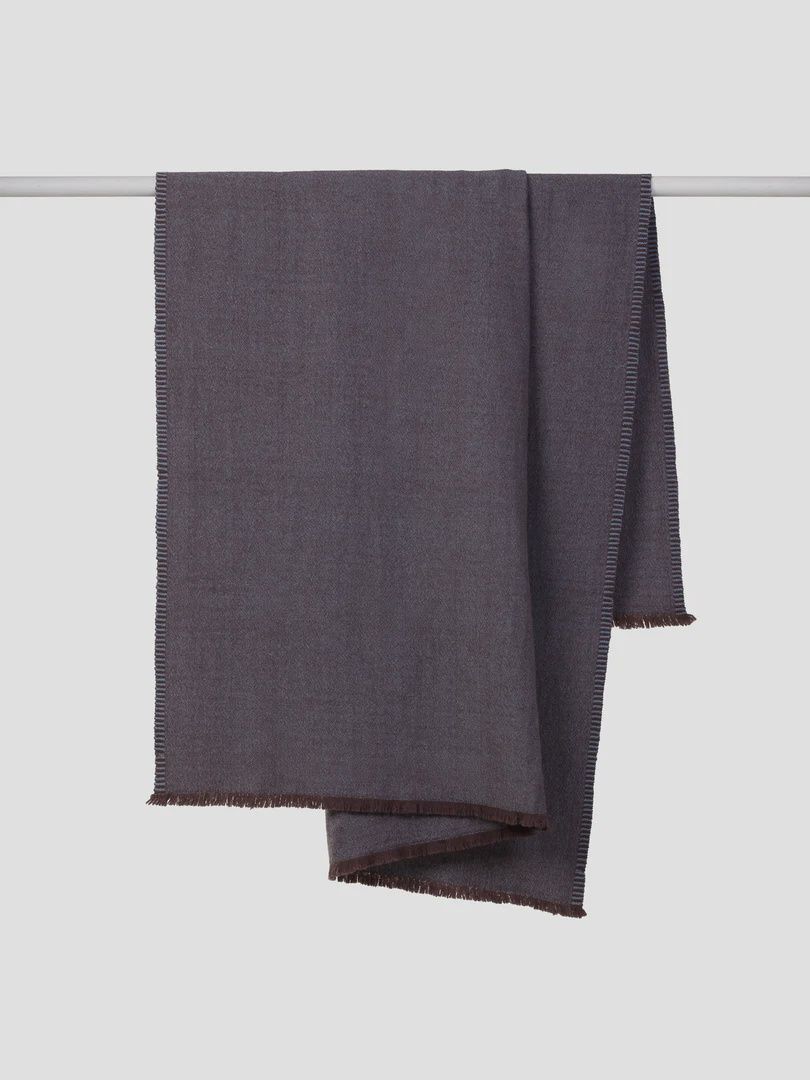 Oslo Lambswool Throw Mahogany