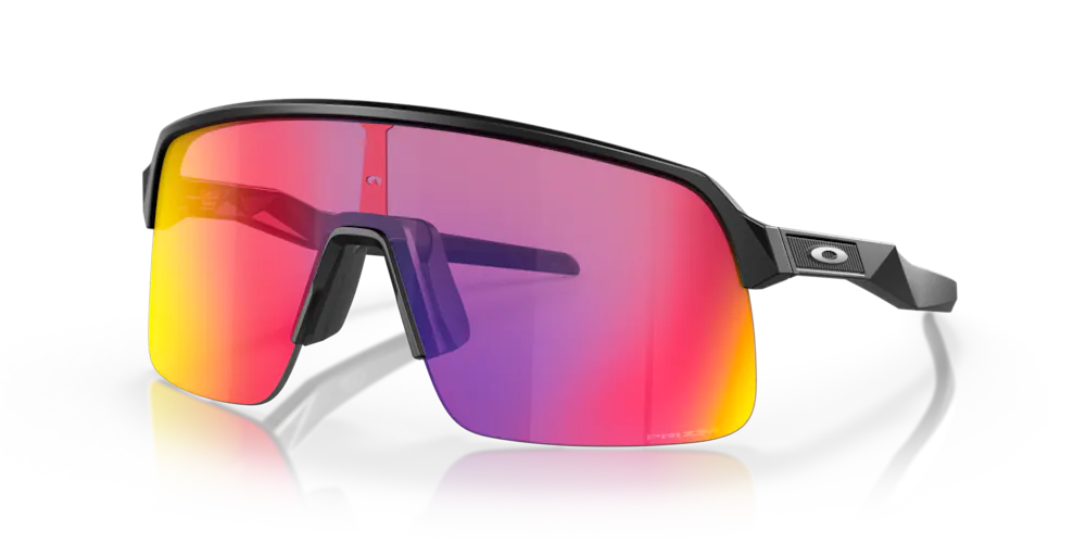2023s Oakley M SUTRO LITE