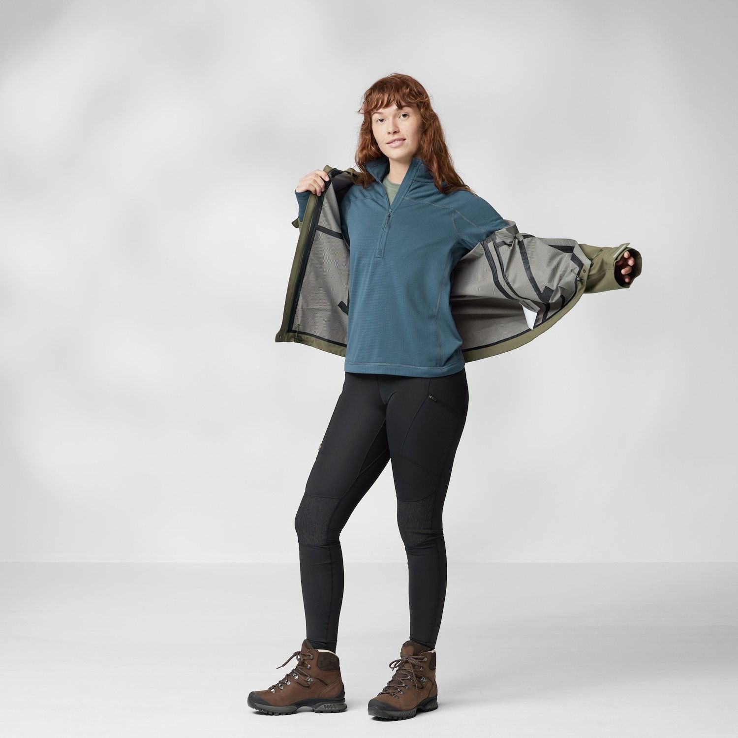 2024s Fjallraven W Abisko Lite Fleece Half Zip