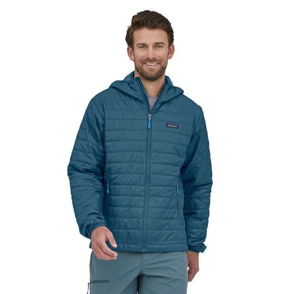 23 Patagonia M's Nano Puff Hoody