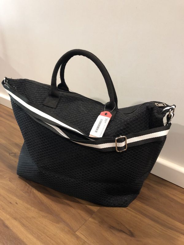 SW 3D Mesh Duffle Bag