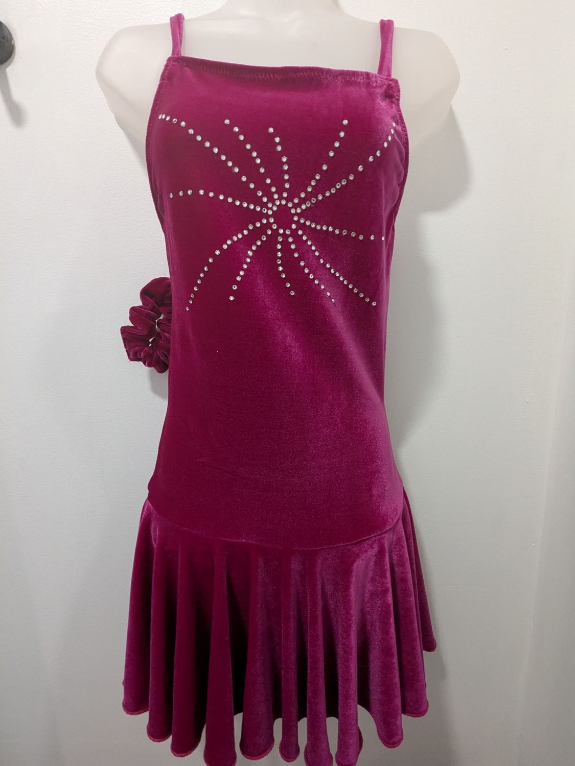 Linda's Dresses Large, Color: Fuchsia Sleeveless w Crystals