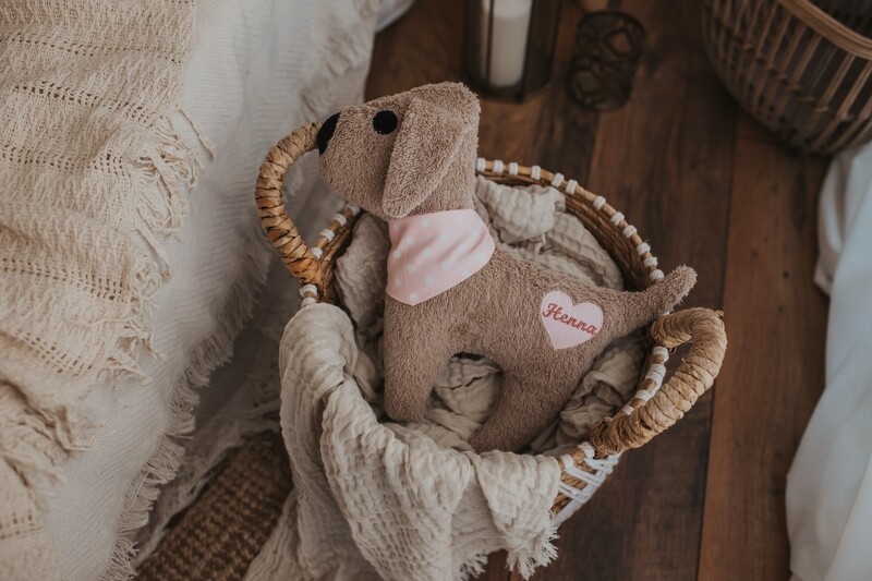 Art.K-Design Welpe mit Namenszug auch als Spieluhr