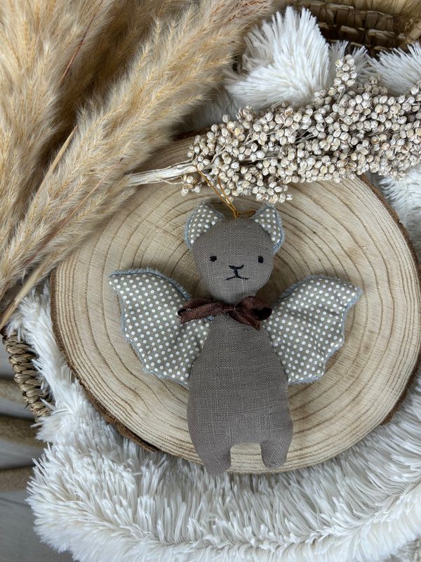 ​Art.K-Design kleine vintage Fledermaus EINZELSTÜCK