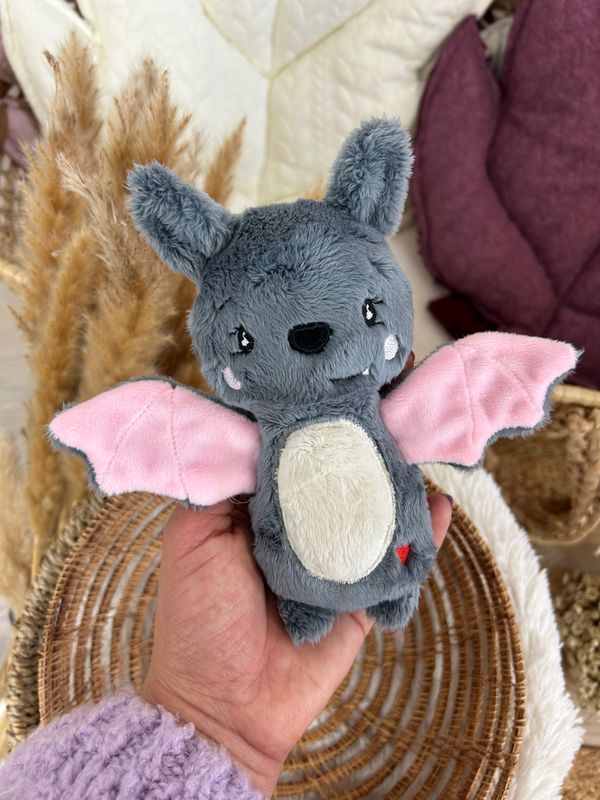 Art.K-Design Kuscheltier Baby Fledermaus