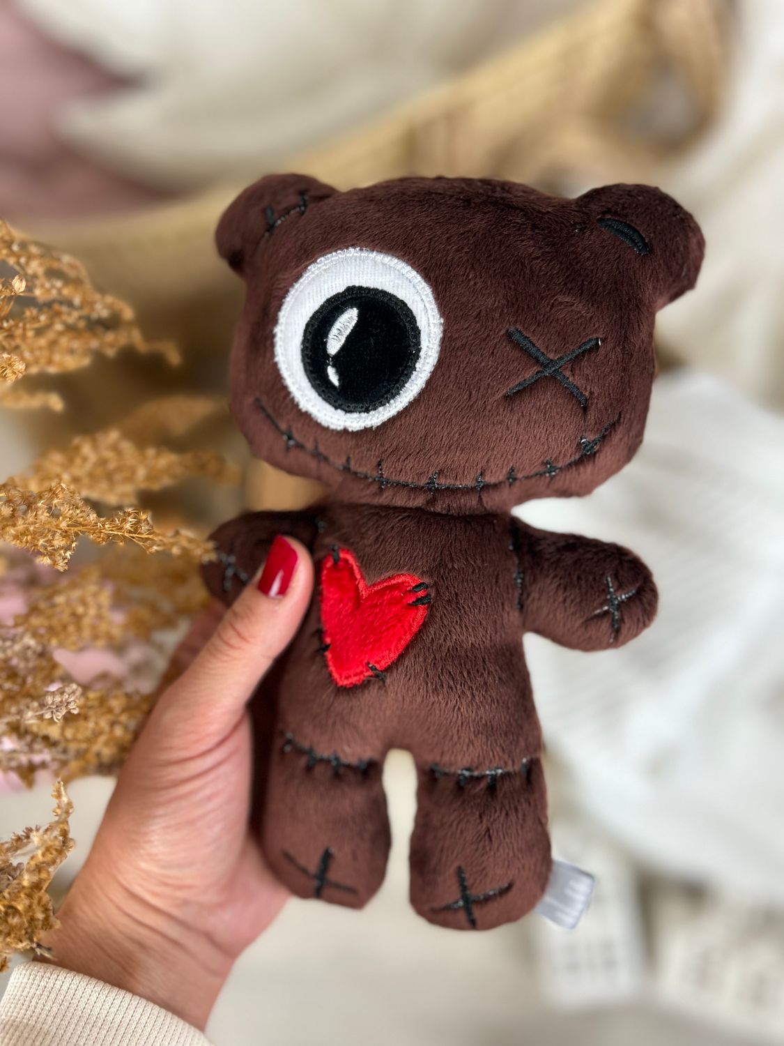 Art.K-Design Kuscheltier Voodoobär Voodoo personalisierbar
