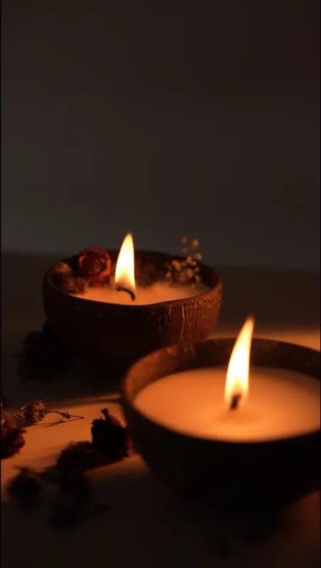 Coconut Shell Candle