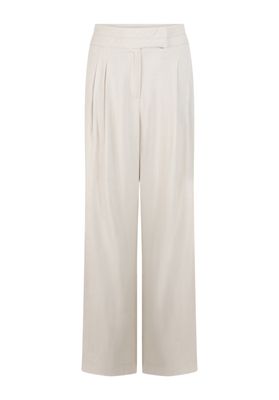 Frederique Linen