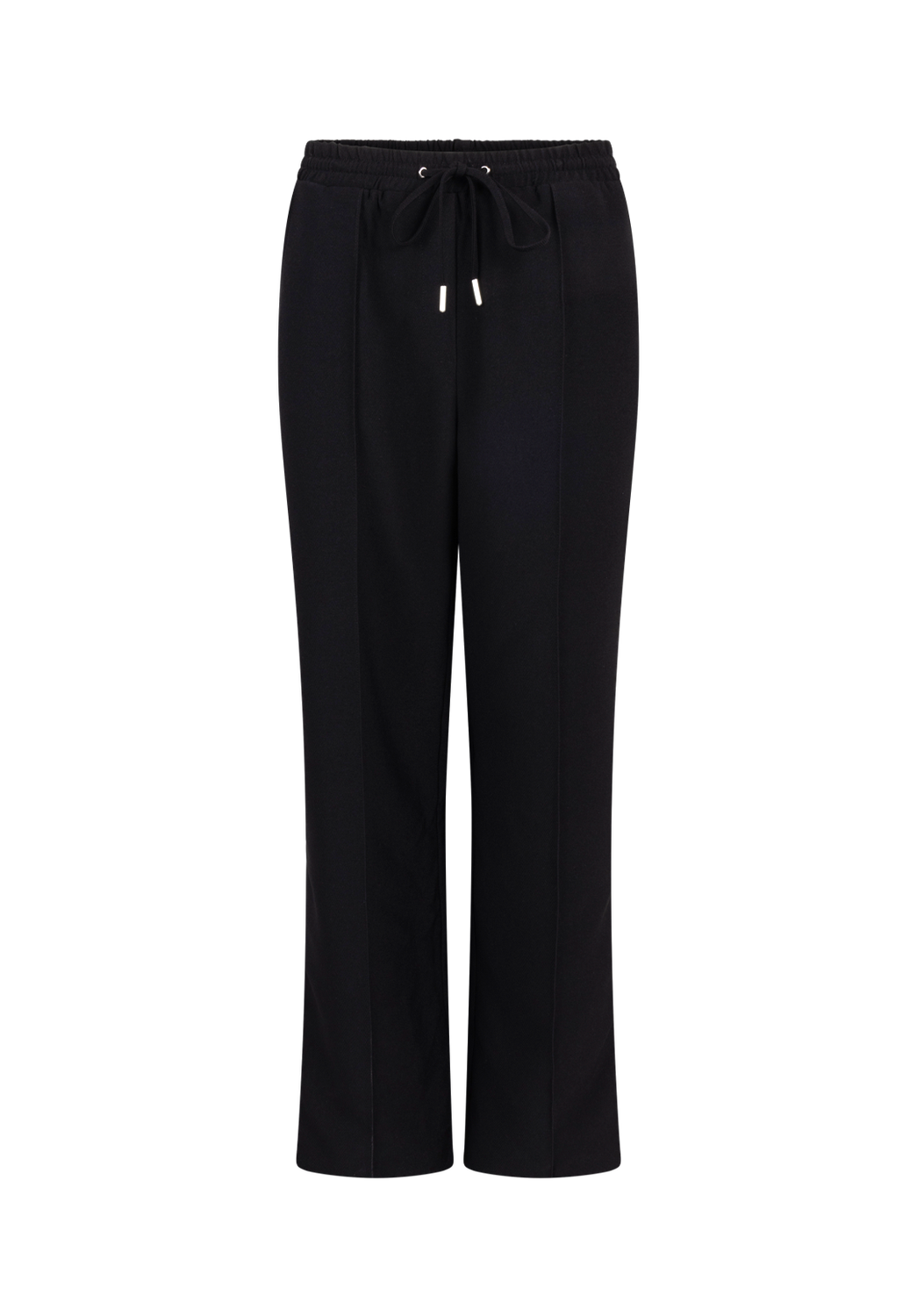 Esila Black
