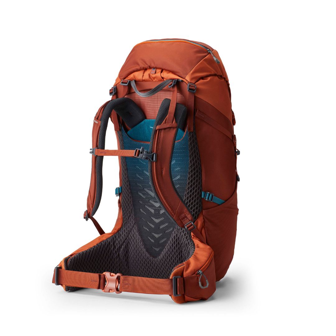 Wander 50 Youth Backpack