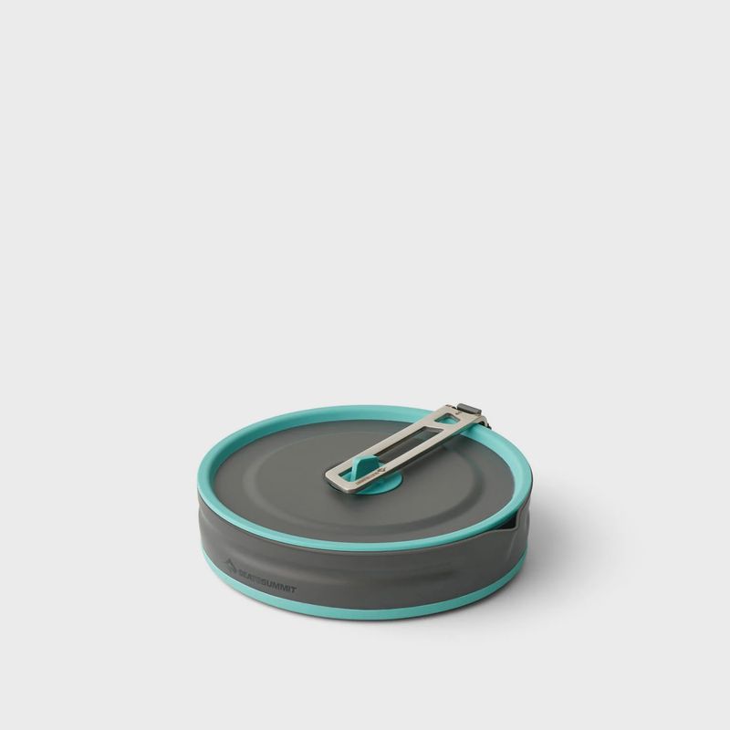 Frontier Ultra Light Collapsible Pouring Pot