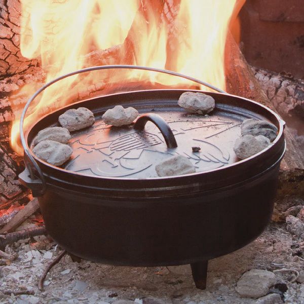 Lodge Camp Dutch Oven - Boy Scout