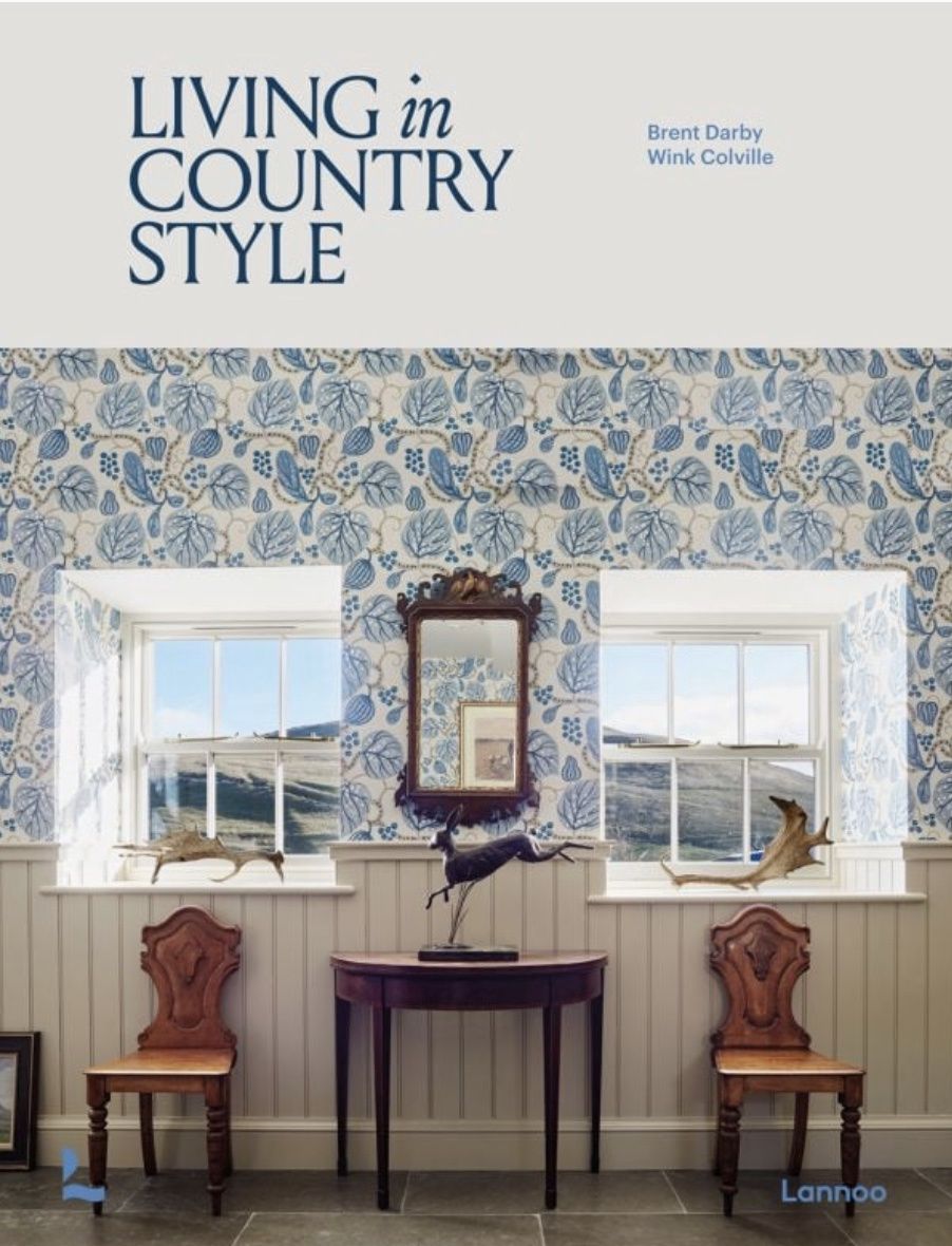 Coffee Table Books, Title: Living in Country Style