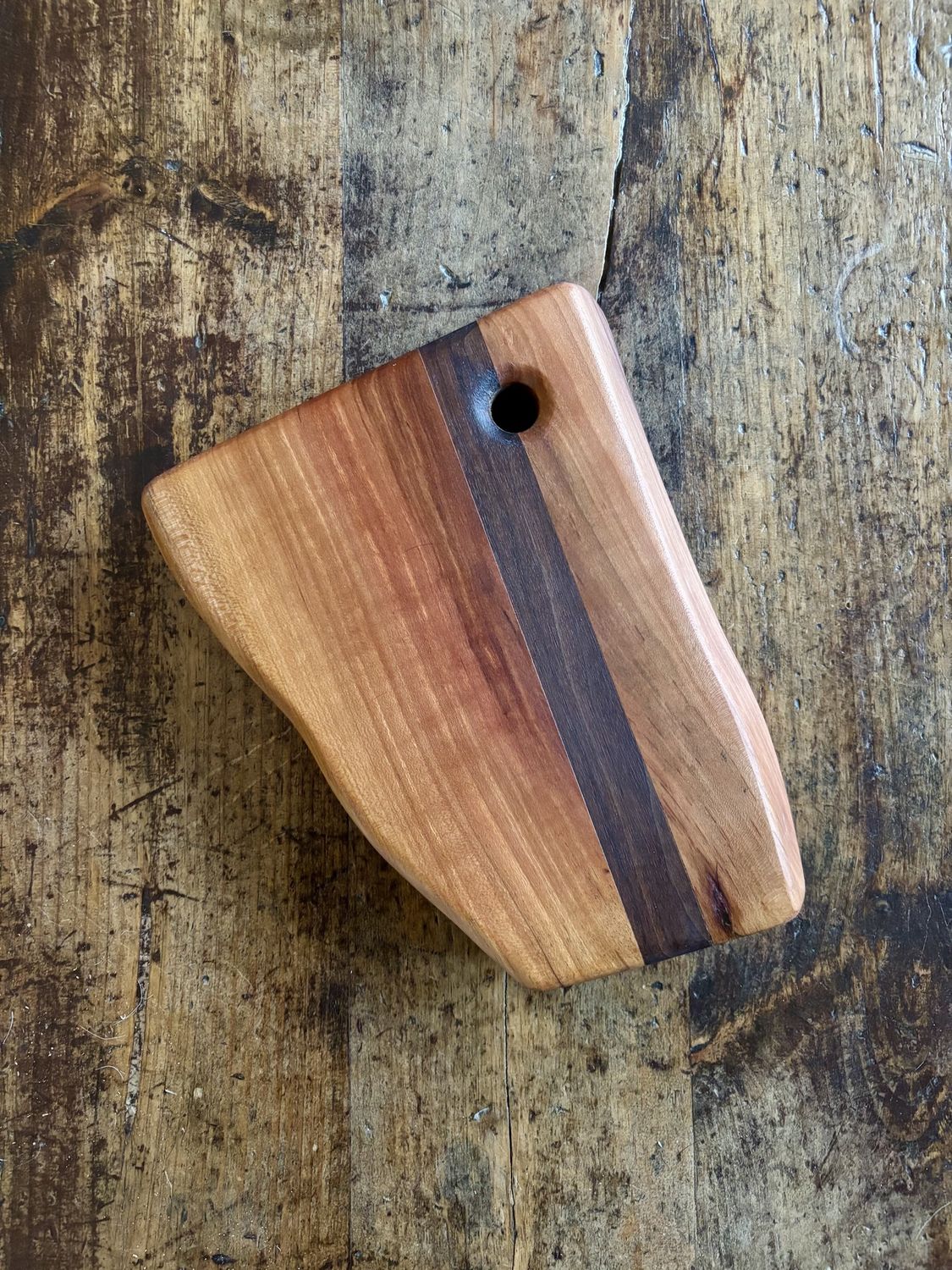 Cutting Boards by Songbird Woodcraft, Design: Cherry & Elm