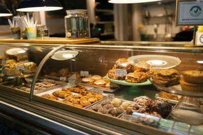 Specialty & Local Foods