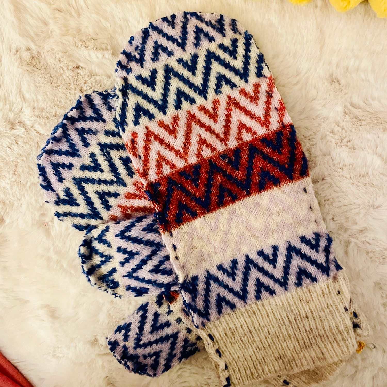 Mittens by Janet, Design: Zig Zag