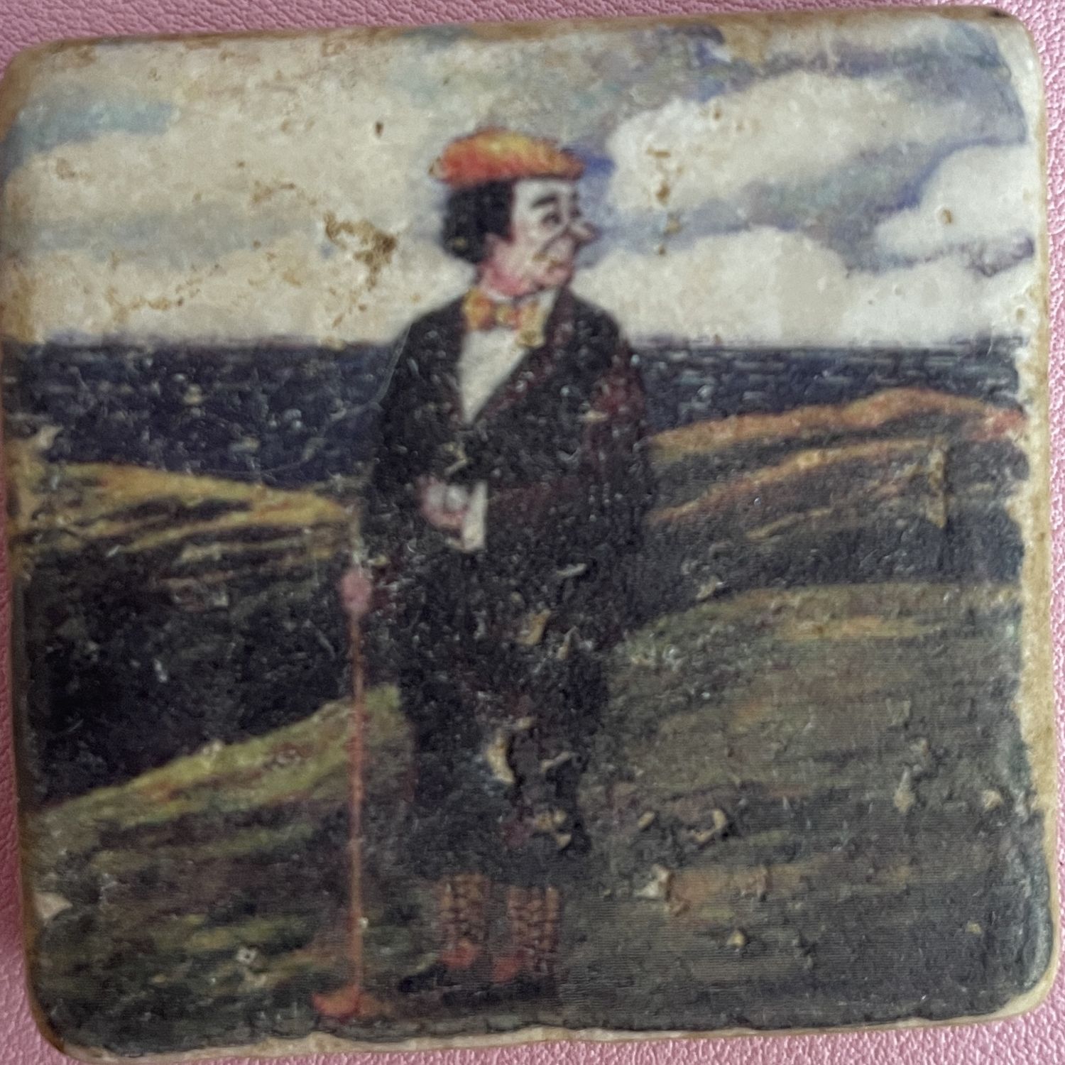 Vintage Miniature Golfer Tiles, Design: Standing Golfer