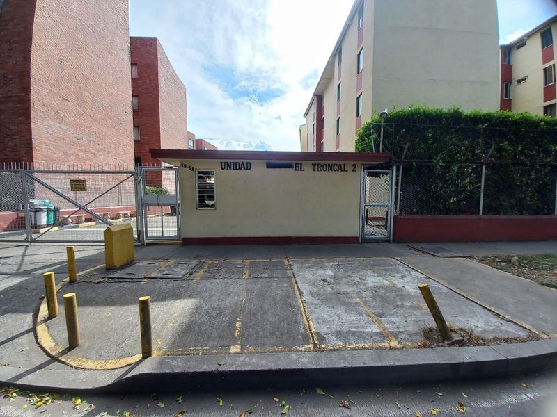 APARTAMENTO PRIMER PISO EN VENTA NORORIENTE DE CALI, TRONCAL,ESTRATO 3