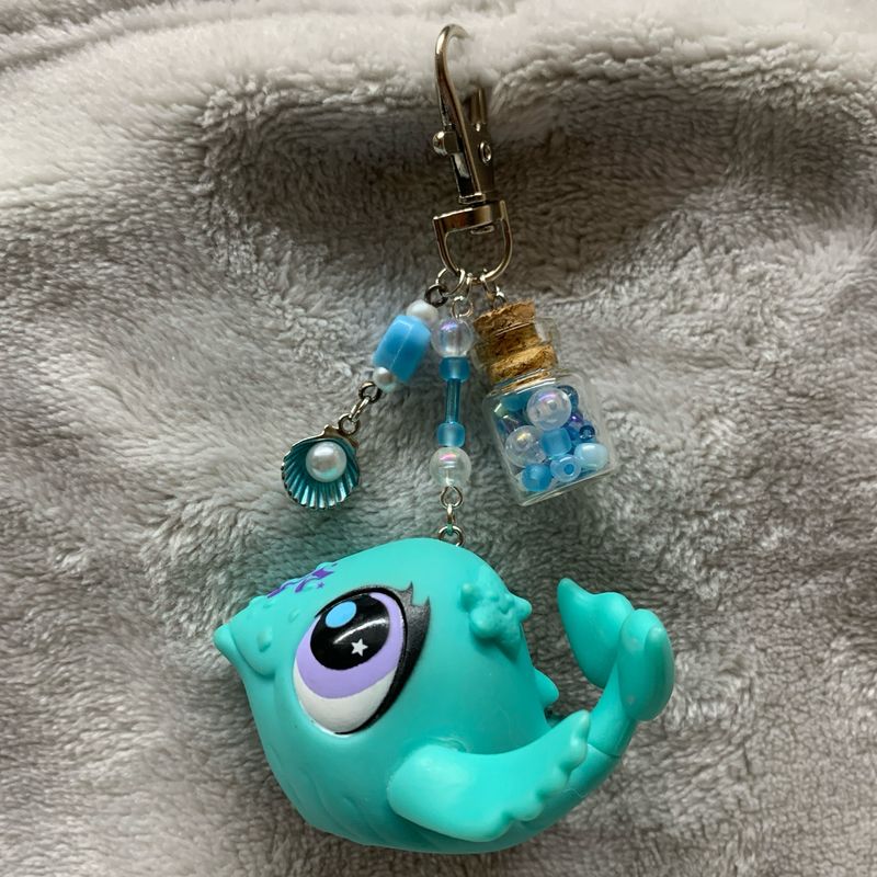 lps whale keychain