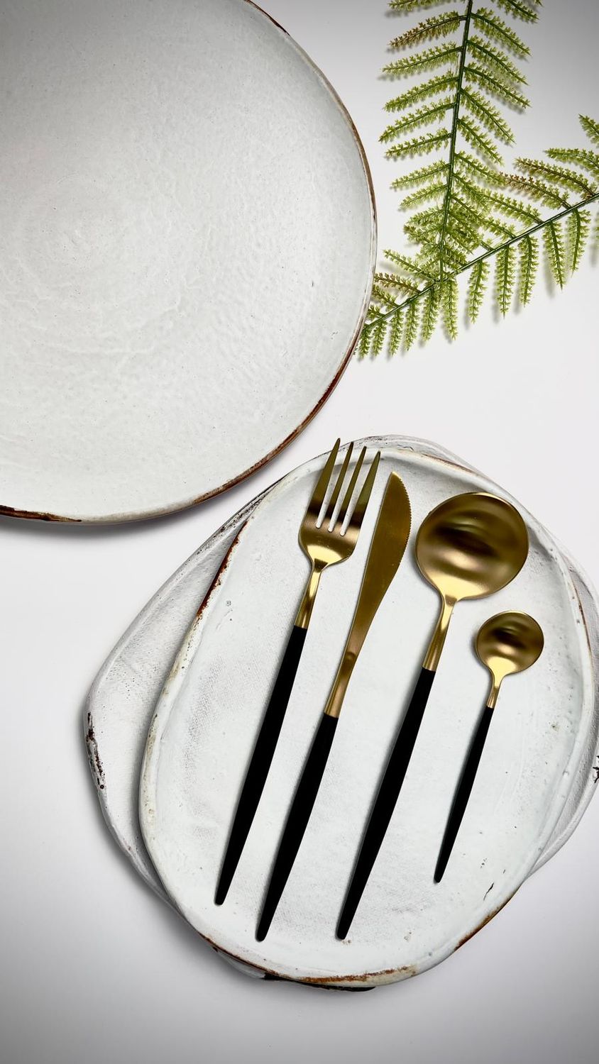 Pure White Dish Set