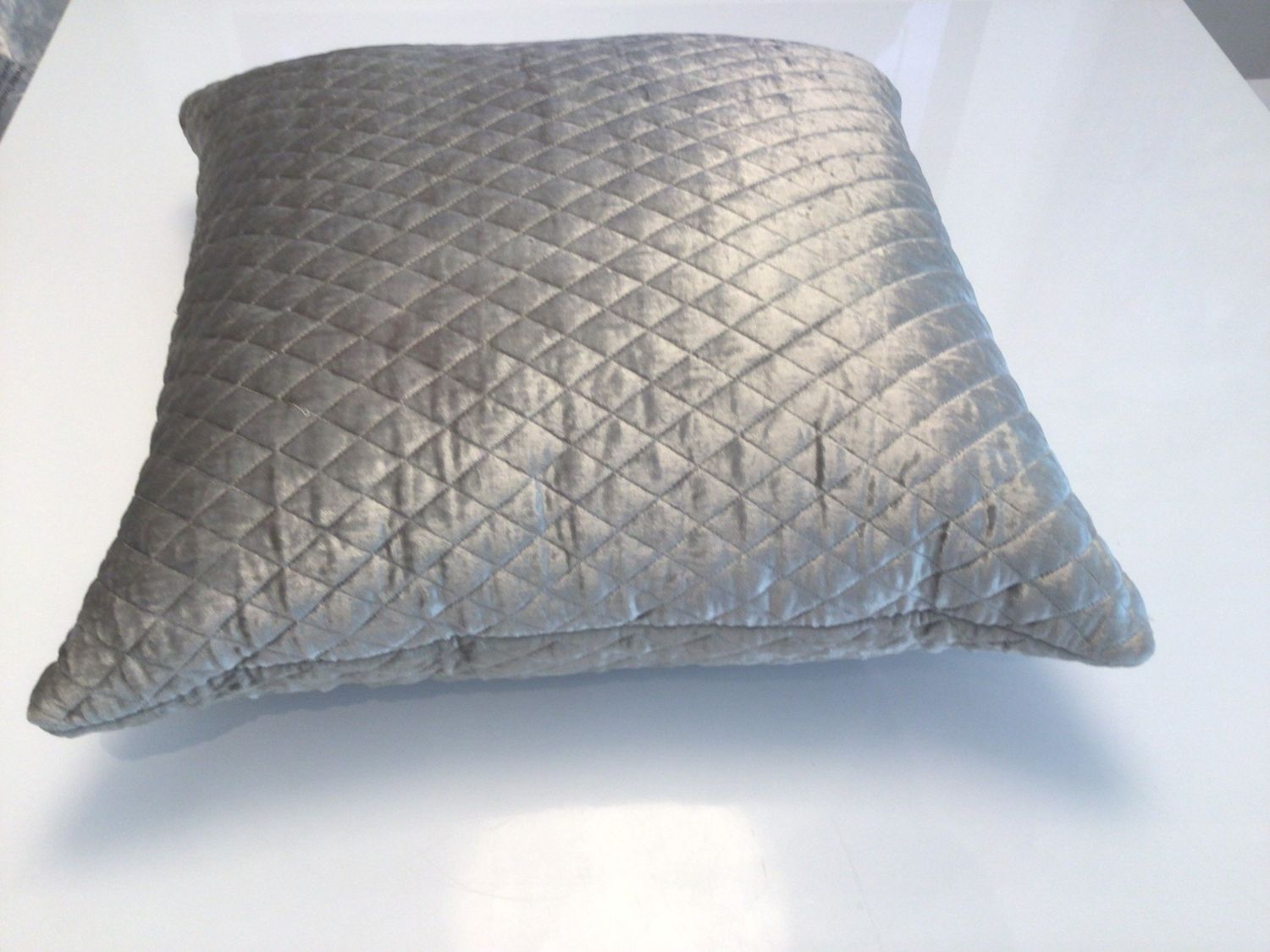 SS Pillow Silver Grey w/ Quilted Diamond pattern Euro W/down Insert, 26&quot;