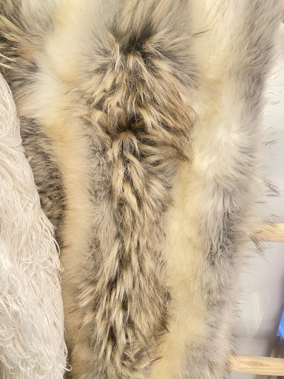 Faux Fur Throw Arctic Fox 60 x 72