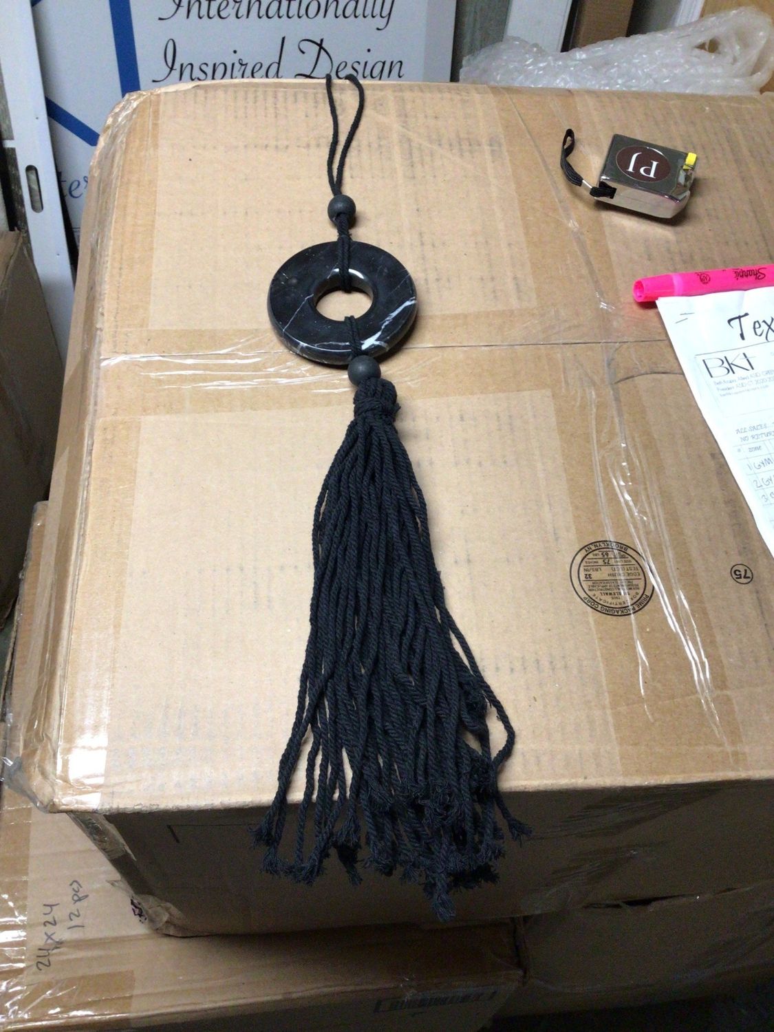 *Black marble tassel