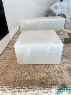 Onyx Jewelry Box Ice White Square