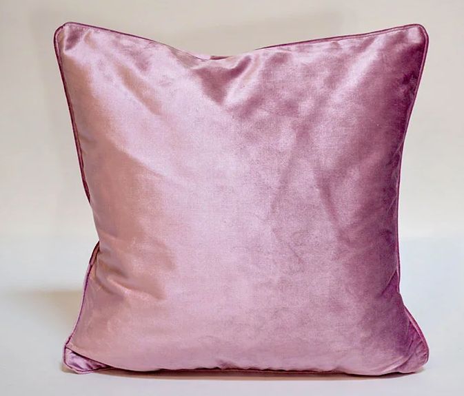 Pillow 26&quot; x 26&quot;,  Kelly O&#39;Neal, Lavender Velvet