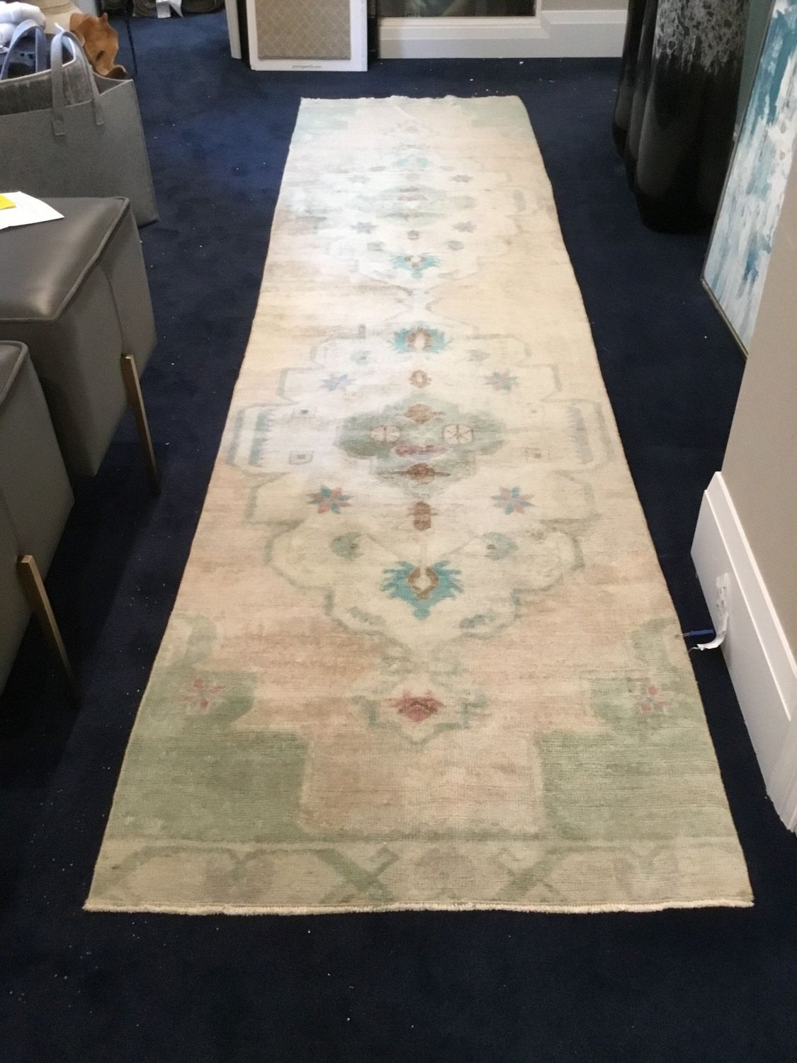 *Turkish Rug Runner, 2&#39;10&quot; W x 11&#39;6&quot; L - Pale Pink/Green, 100% Wool