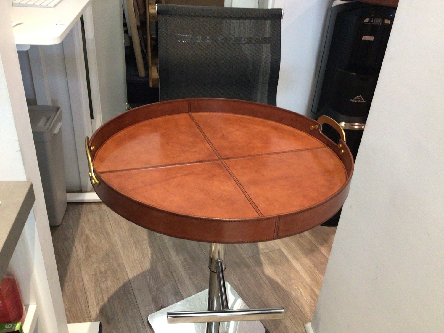 Leather with Brass Handles Round Tray-24&quot;