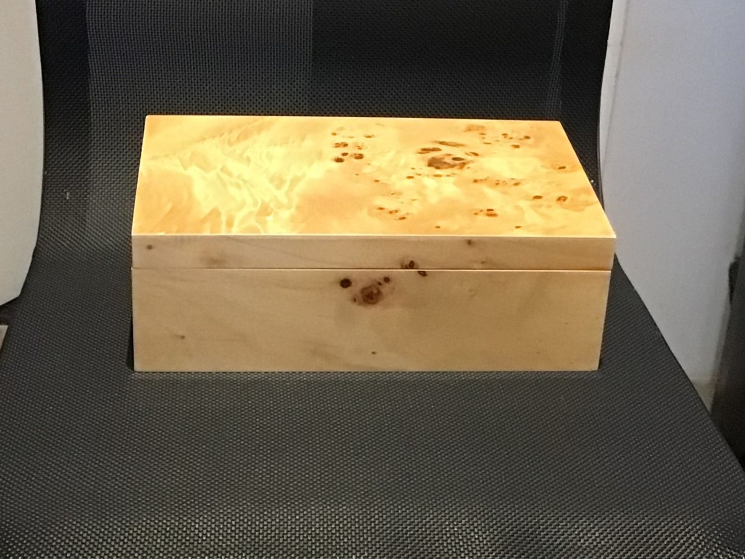 Burl Wood Design Box Large 10x6.5x2.5
