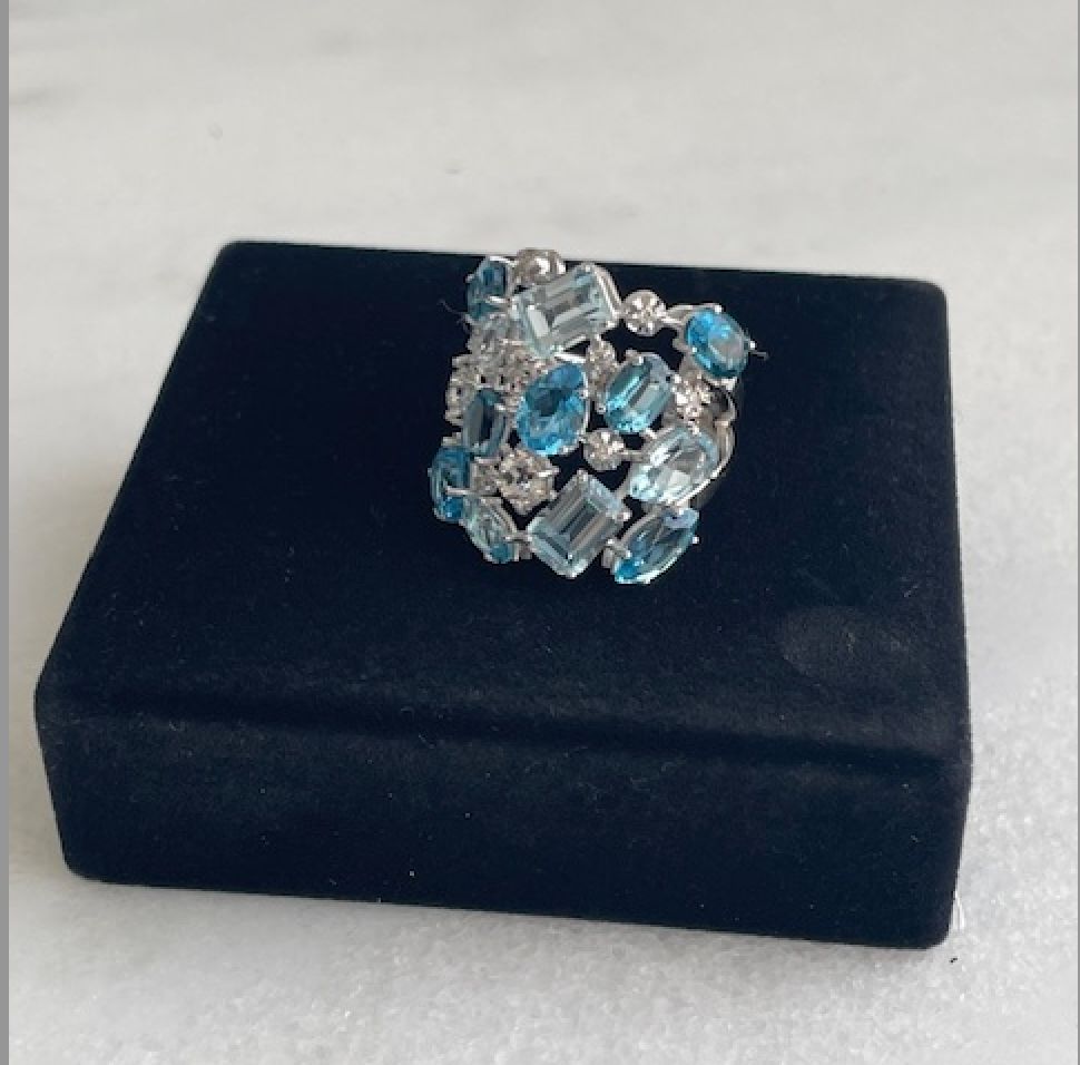Ring 18K WG Blue Topaz / Aquamarine / Diamonds, Size 7.5