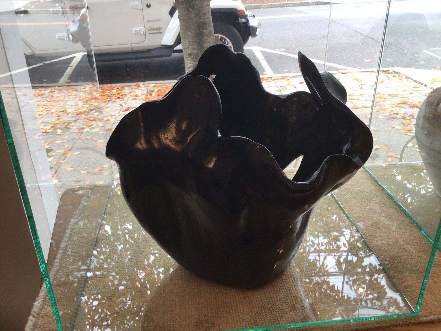 Black Polished teak Rose Bowl