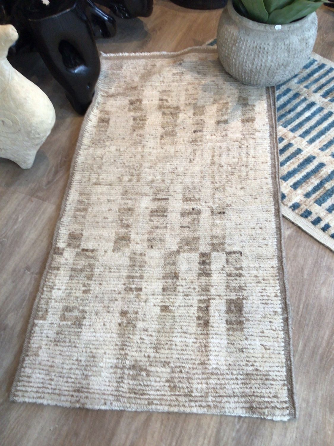 Moroccan Rug  Runner, 2&#39;6&quot; x 9&#39;8&quot;, Soft Taupe Distressed Linear Pattern
