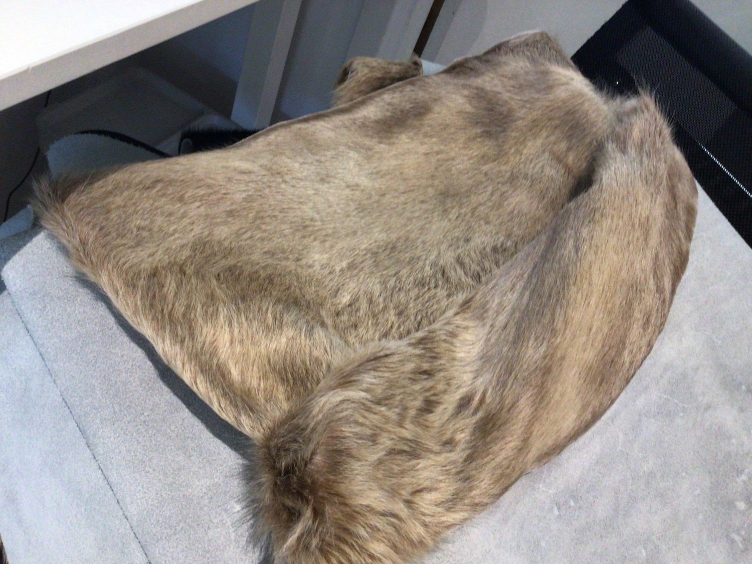 Sand Natural Hide
