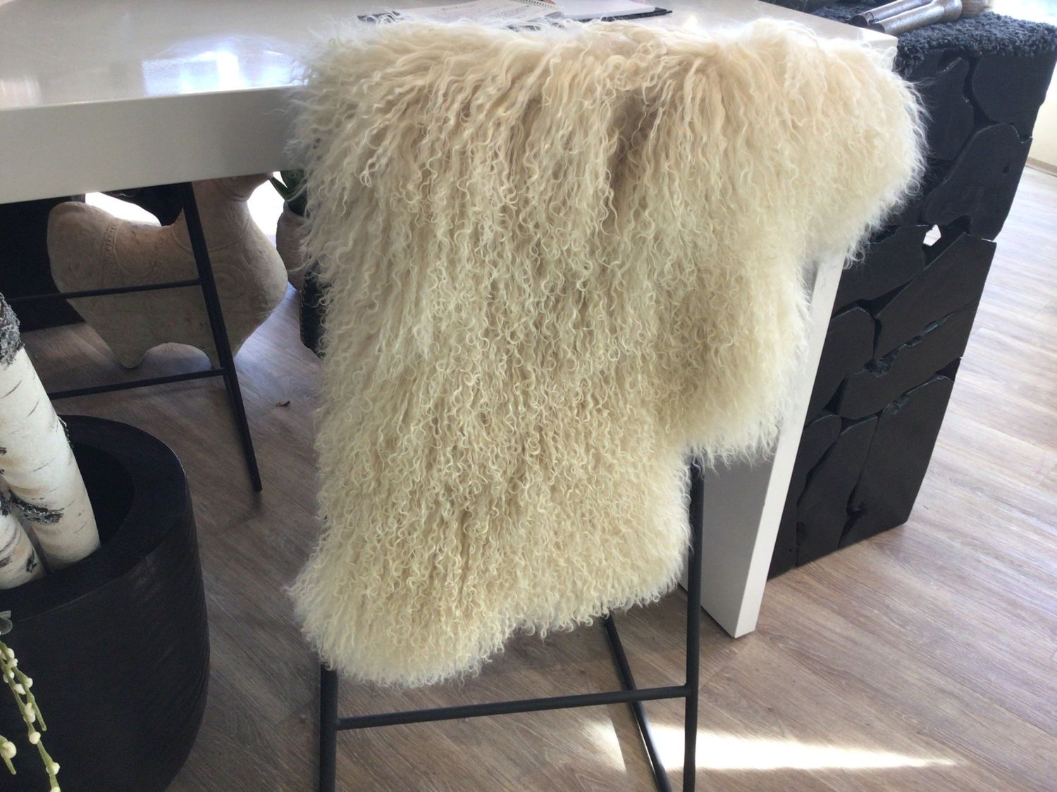 Tibetan Lamb Off White Throw / Rug Hide