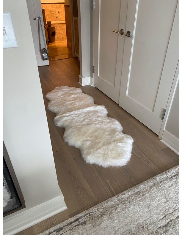Double Quilt- Lined Sheepskin Hide, Rug