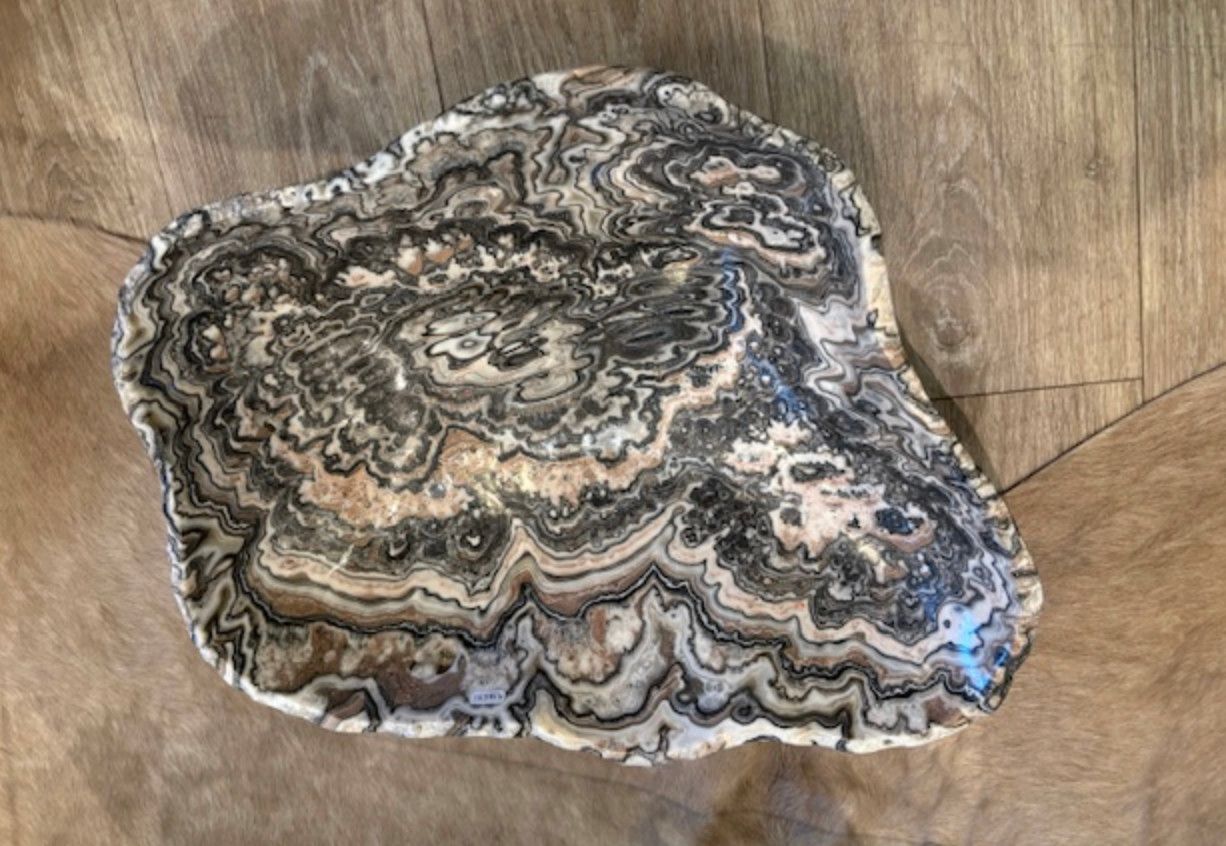 Zebra Onyx Bowl Black/Tan/Wh 19&quot; L x 15&quot; W