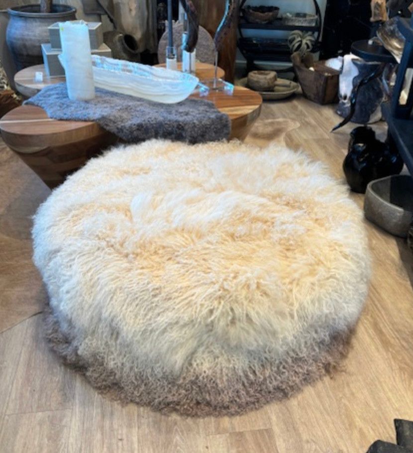 Round Tibetan Lamb Ottoman Long Hair Ombre. 36&quot;