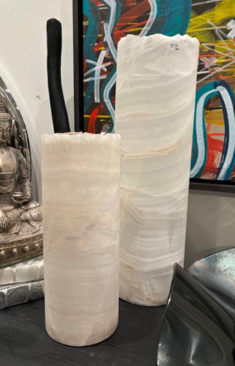 Cylinder Onyx Lamp, White Ice, Natural Edge, Sm, 12&quot; x 4.5&quot;