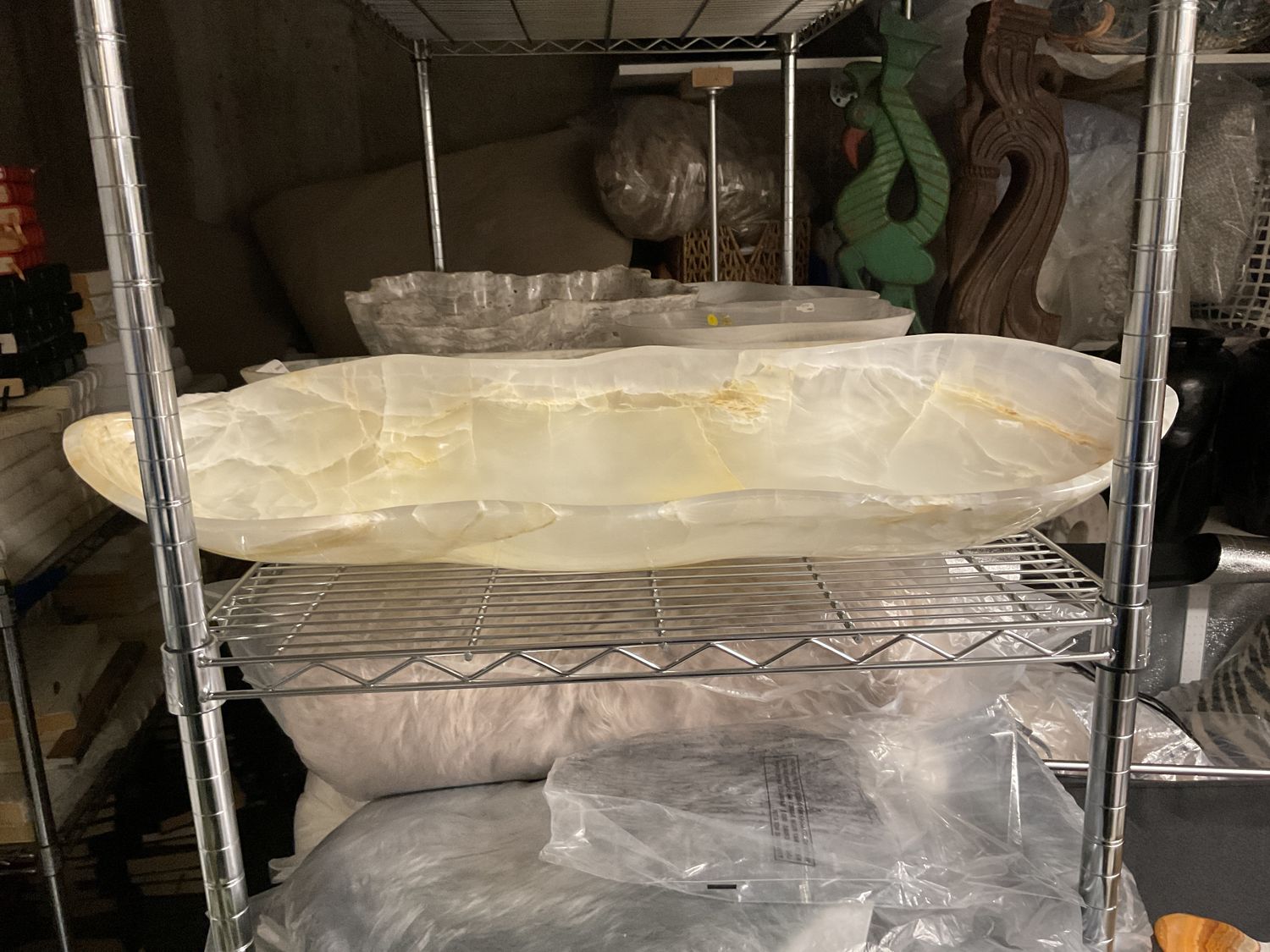 Bowl Canoe Polished Onyx Tans 31 x 8 x 4
