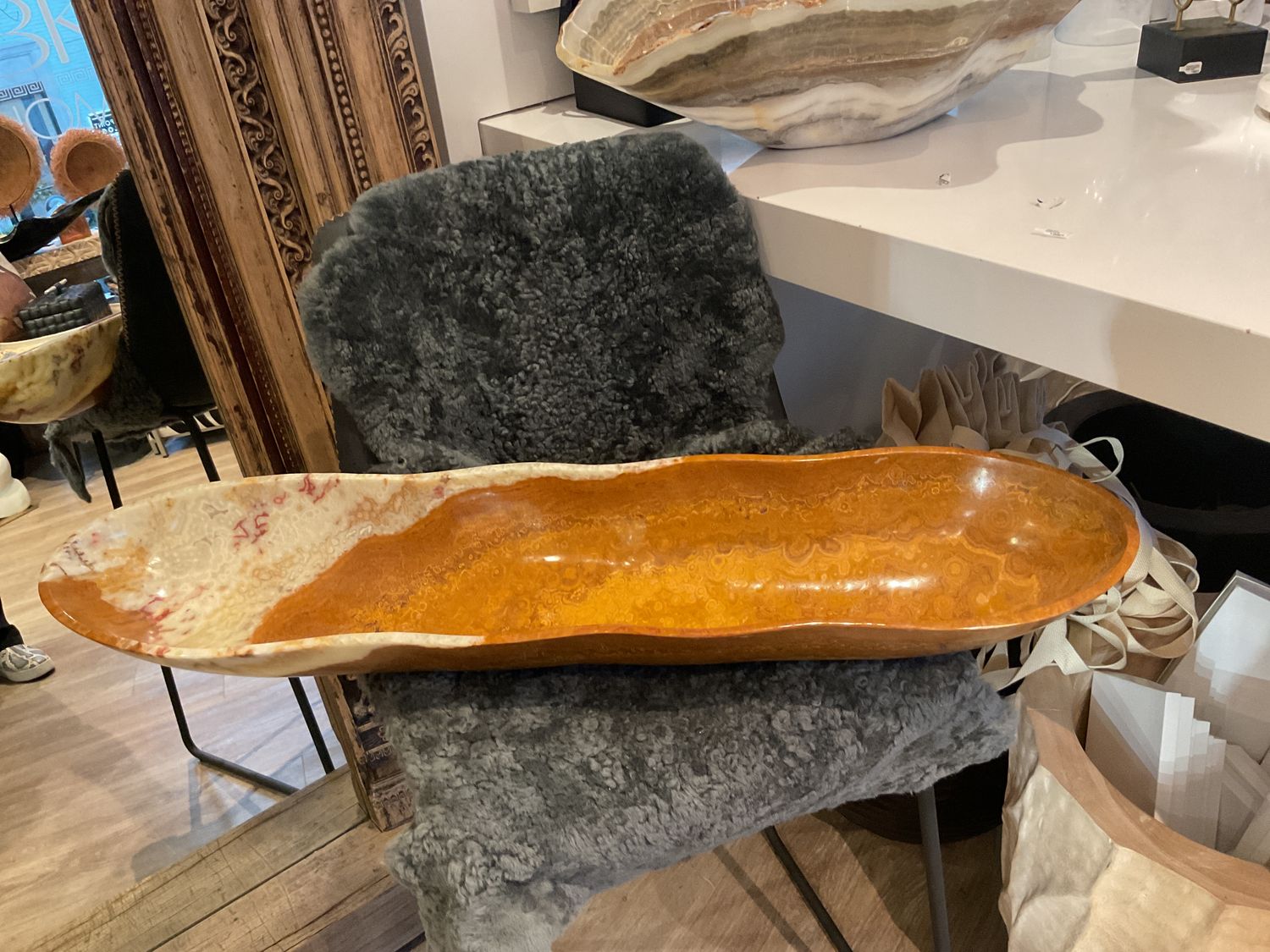 Canoe Bowl Polished Onyx Carmel Tan XL 35.5&quot;