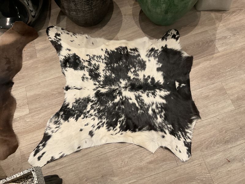 Calfskin Natural Black &amp; White Hide Sm 37&quot; x 38.5&quot;