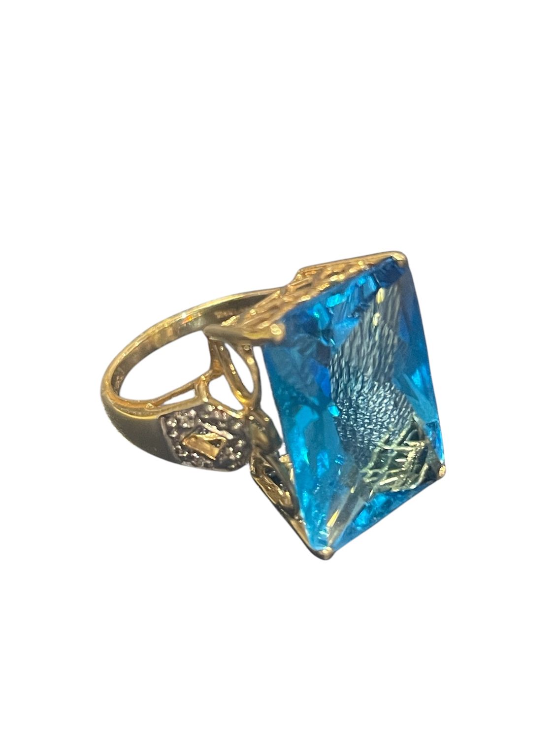 Ring-  20CT Blue Topaz on 10K and Diamond