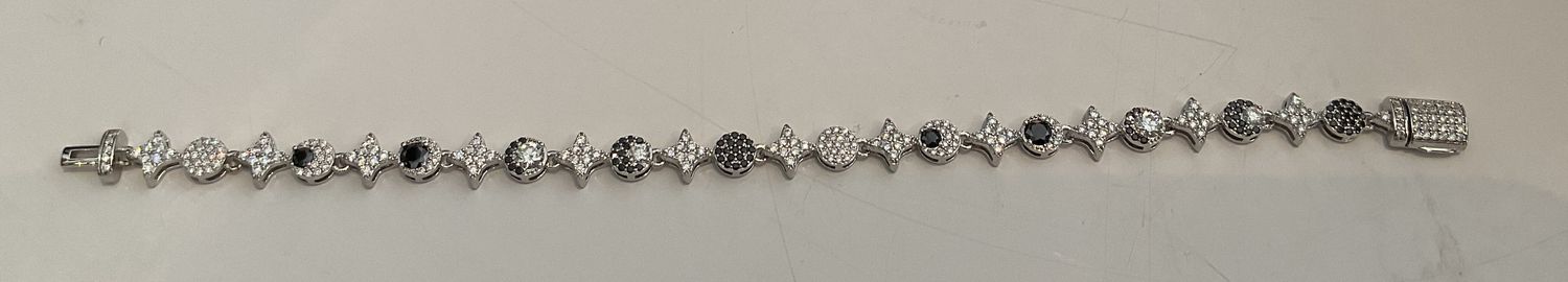 Bracelet, Moissanite Diamonds, 5.02 CT, Star &amp; Moon Design, 8&quot;